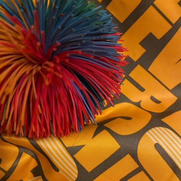 Gwen Stefani Harajuku Lovers Guitar Strap Signature Slouchy Hobo Bag w Pom Y2K - Picture 2 of 10